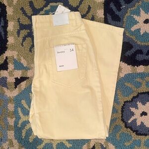 Bershka NWT Butter Yellow Jeans!